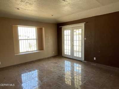 Home For Sale in Canutillo, Texas