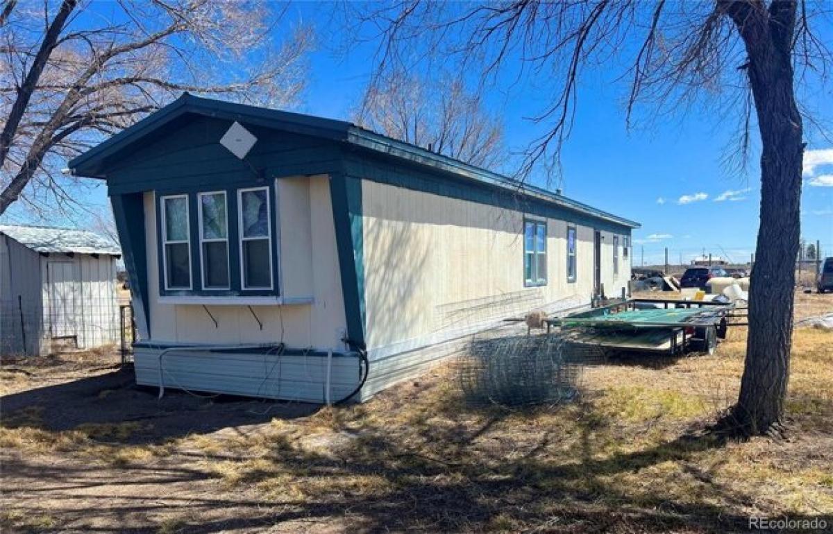 Picture of Home For Sale in Moffat, Colorado, United States