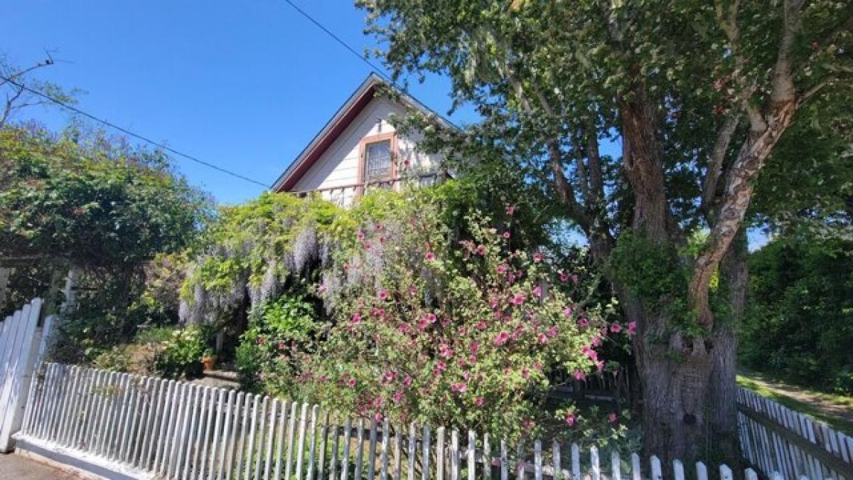 Picture of Home For Sale in Ferndale, California, United States