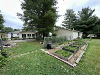 Home For Sale in Clayton, Indiana