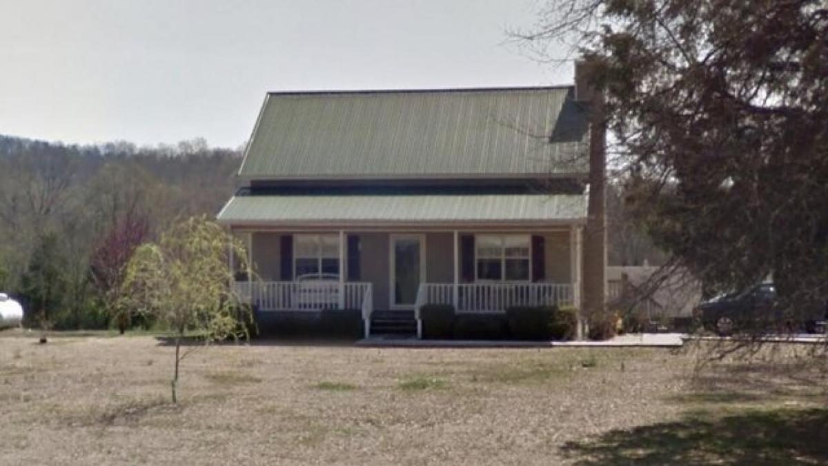 Picture of Home For Sale in Harrison, Tennessee, United States