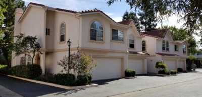 Home For Rent in Redwood City, California