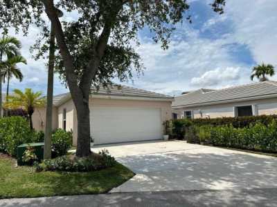 Home For Rent in West Palm Beach, Florida