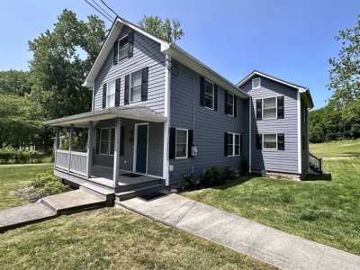 Home For Rent in Stormville, New York