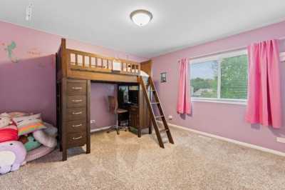 Home For Sale in Elgin, Illinois