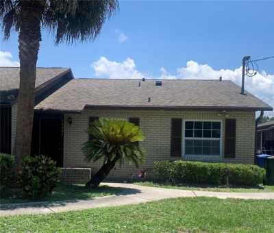 Home For Sale in Thonotosassa, Florida