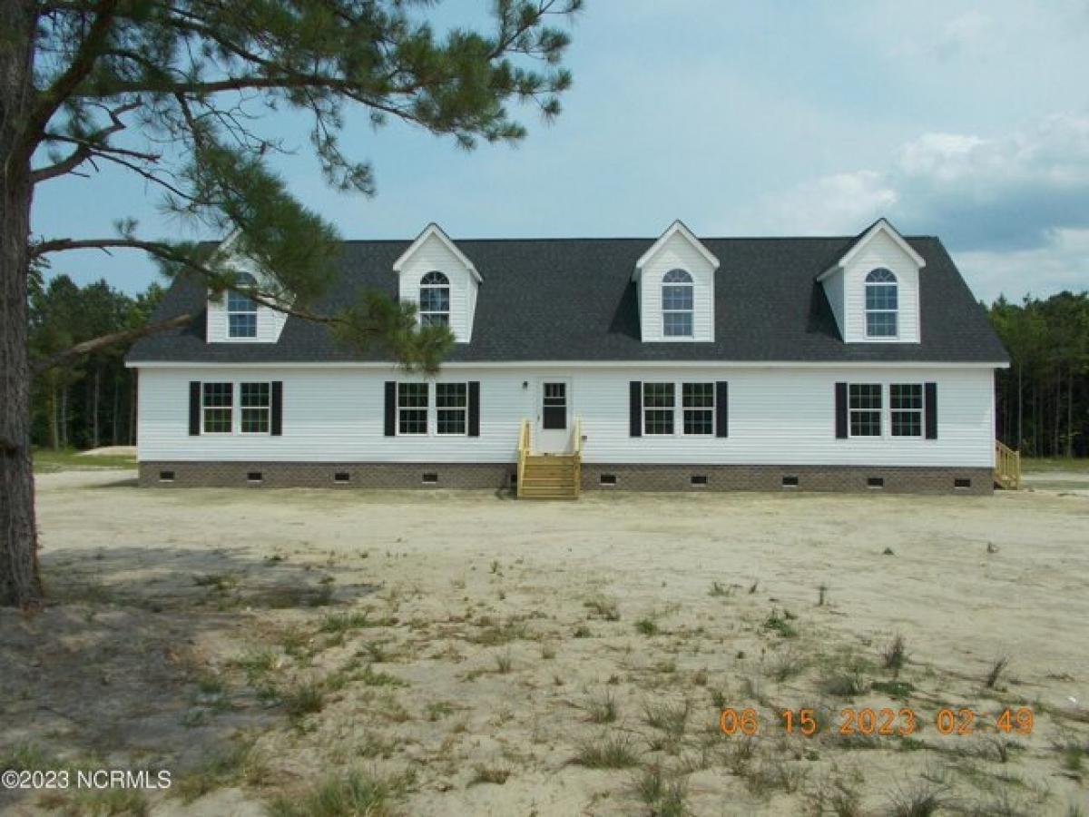 Picture of Home For Sale in Shawboro, North Carolina, United States