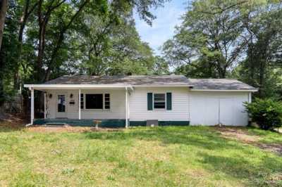 Home For Sale in Dallas, North Carolina