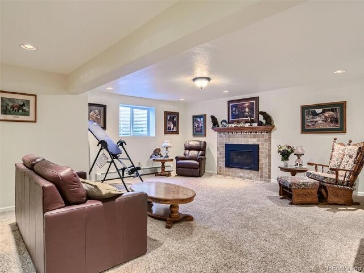 Picture of Home For Sale in Arvada, Colorado, United States