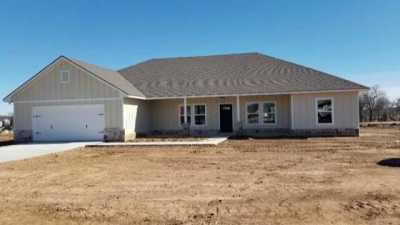 Home For Sale in Poolville, Texas