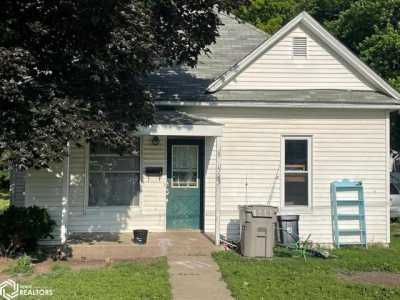 Home For Sale in Albia, Iowa