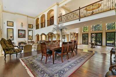 Home For Sale in South Barrington, Illinois