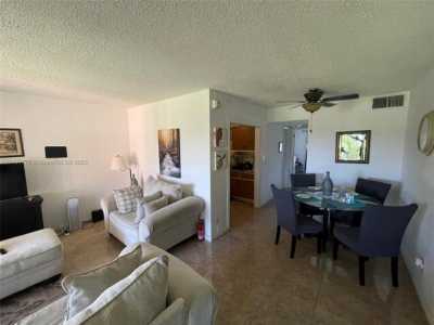 Home For Sale in Lauderdale Lakes, Florida