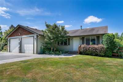 Home For Sale in Stanwood, Washington
