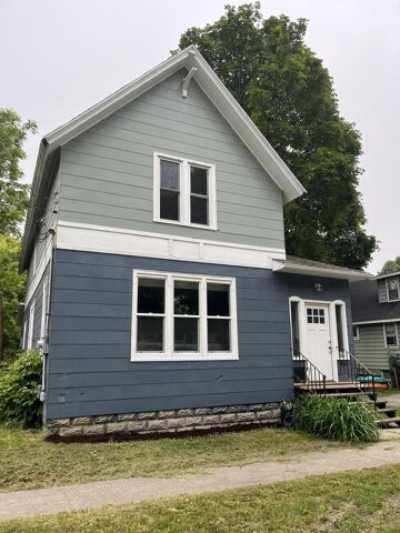 Home For Sale in Manistee, Michigan