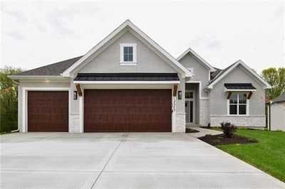 Home For Sale in Platte City, Missouri