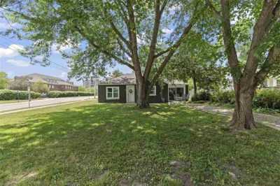 Home For Sale in Coralville, Iowa