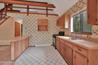 Home For Sale in Dingmans Ferry, Pennsylvania