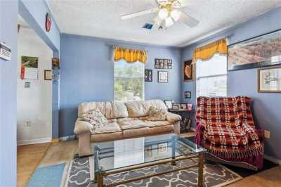 Home For Sale in Gretna, Louisiana