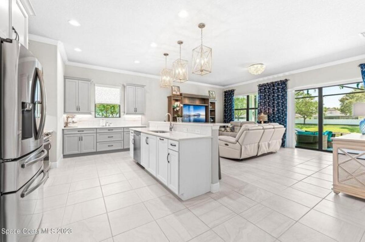 Picture of Home For Sale in West Melbourne, Florida, United States