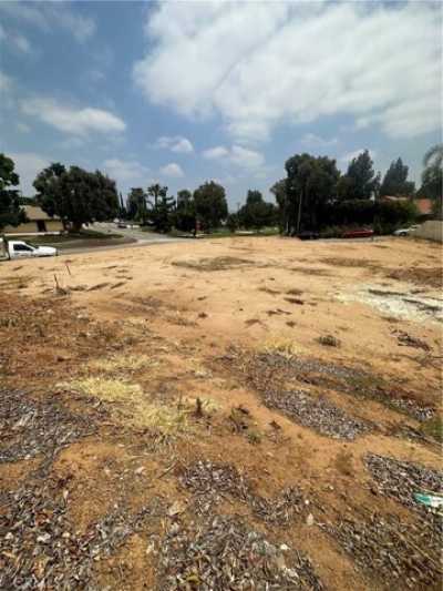 Residential Land For Sale in Riverside, California