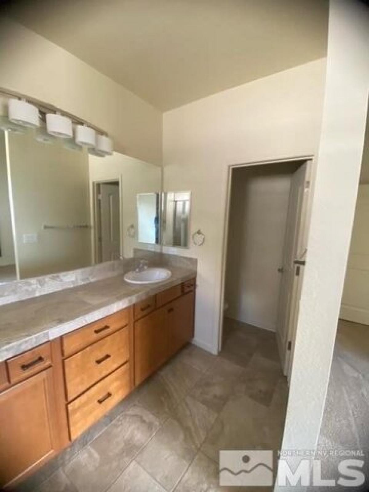 Picture of Home For Rent in Fernley, Nevada, United States