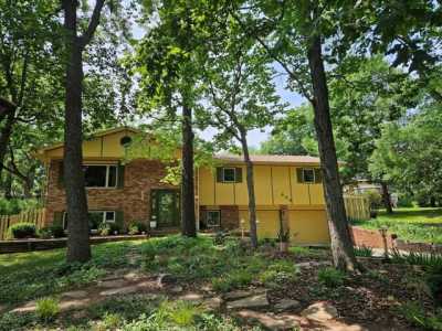 Home For Sale in Columbia, Missouri