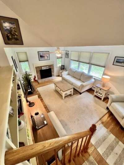 Home For Sale in Easton, Massachusetts