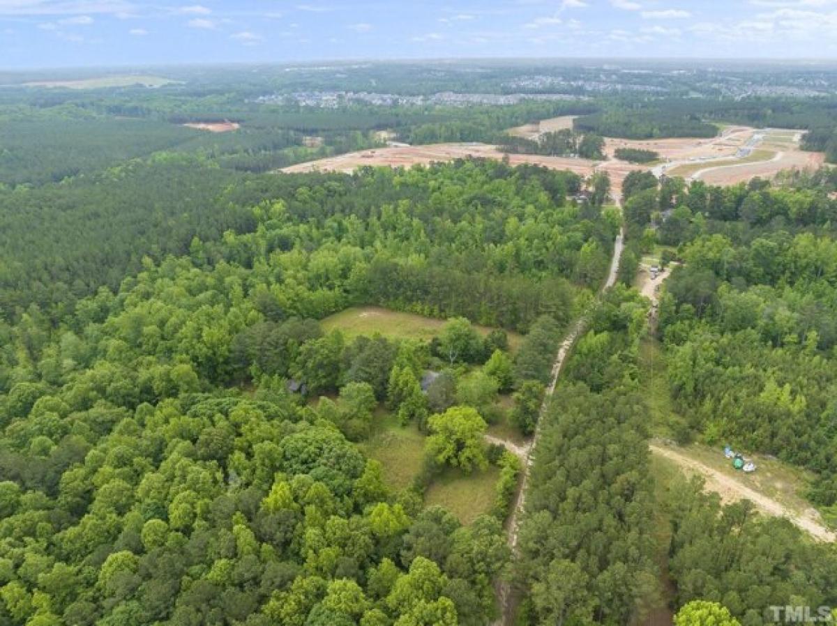 Picture of Residential Land For Sale in Apex, North Carolina, United States