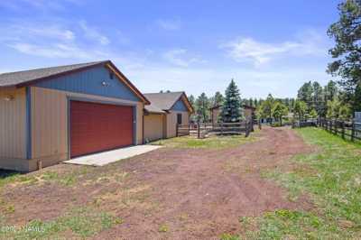 Home For Sale in Parks, Arizona