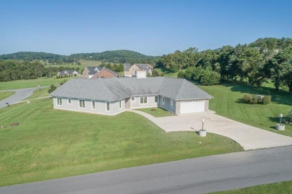Picture of Home For Sale in Lexington, Virginia, United States