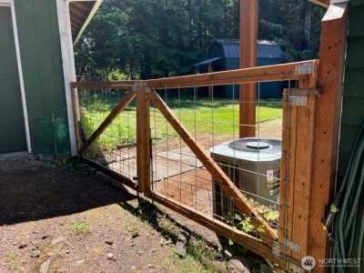 Home For Sale in Seabeck, Washington