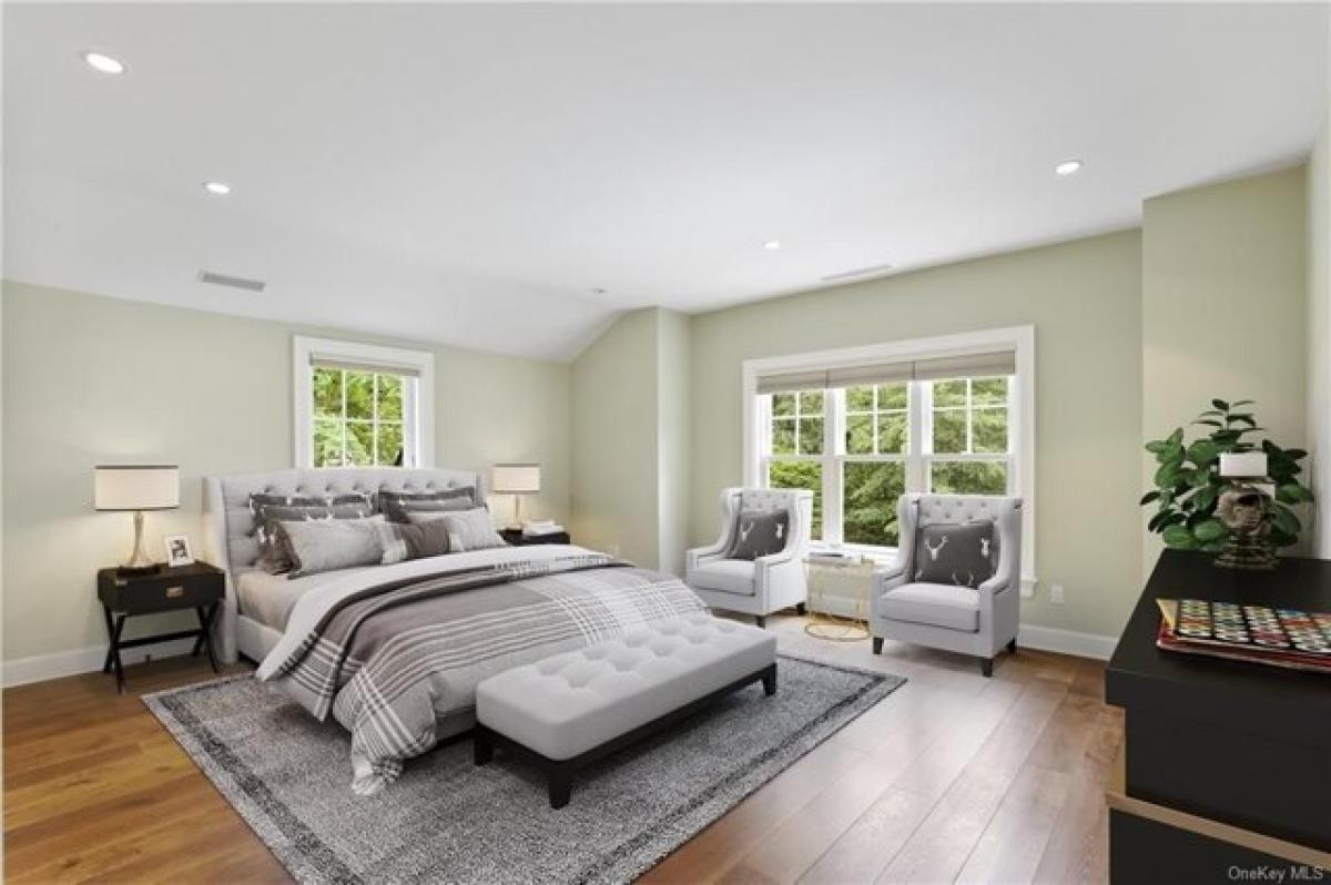 Picture of Home For Sale in Hartsdale, New York, United States
