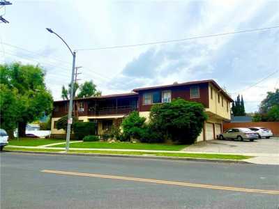Home For Sale in Burbank, California