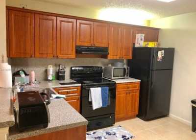 Home For Rent in Plantation, Florida