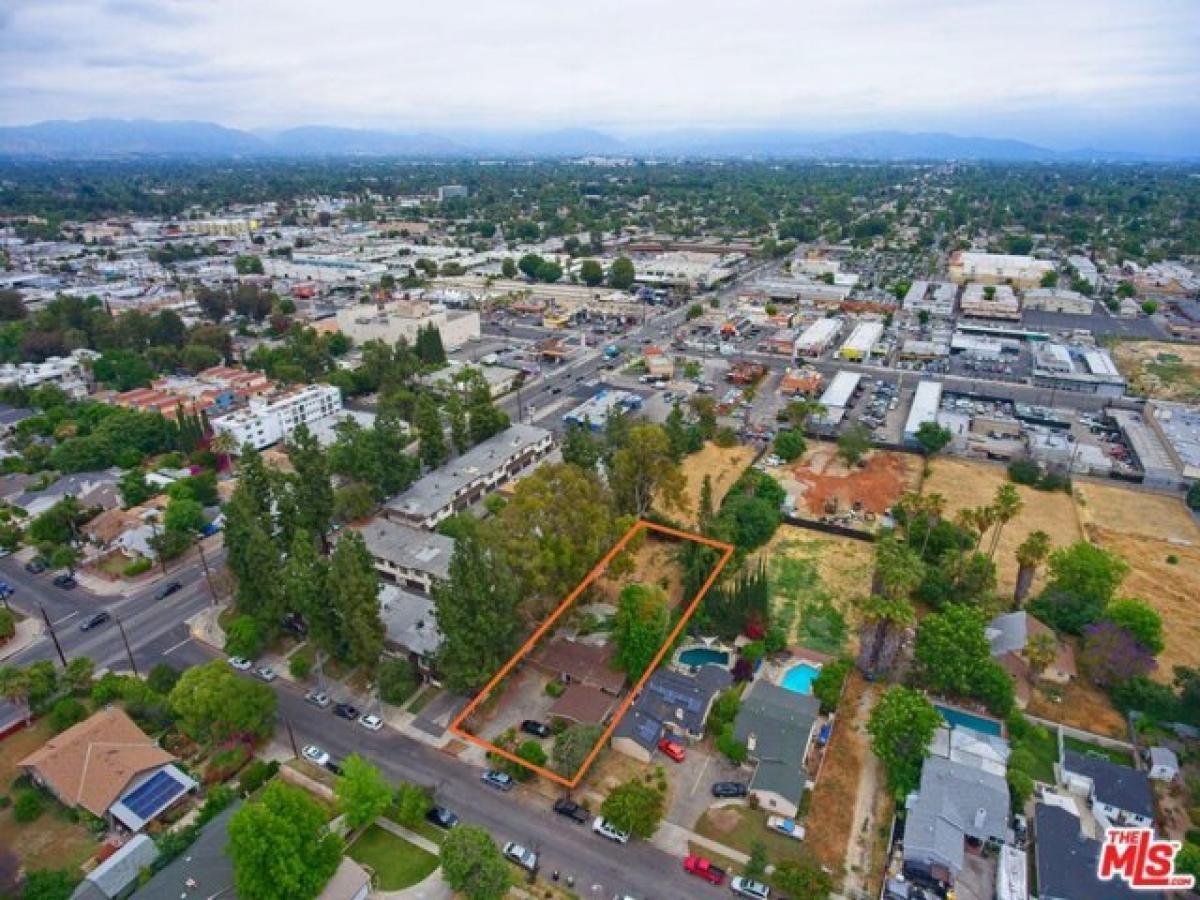 Picture of Residential Land For Sale in Reseda, California, United States