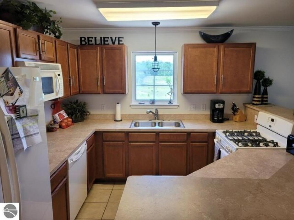 Picture of Home For Sale in Grand Blanc, Michigan, United States