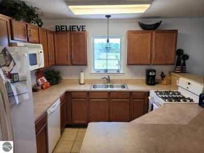 Home For Sale in Grand Blanc, Michigan