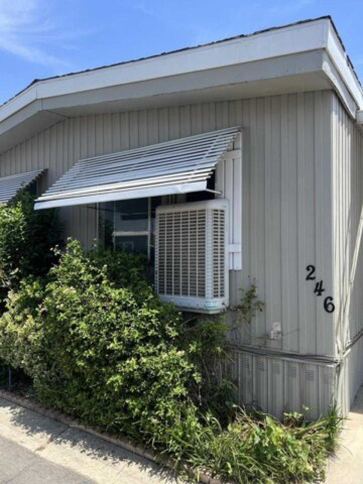 Picture of Home For Sale in Visalia, California, United States