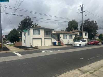 Home For Sale in Richmond, California