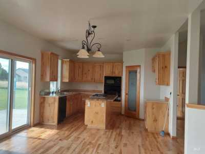 Home For Sale in Mountain Home, Idaho