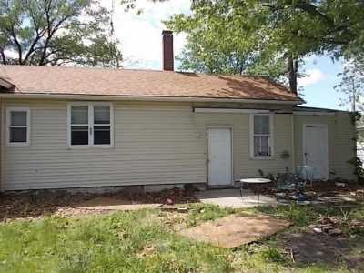 Home For Sale in Pana, Illinois