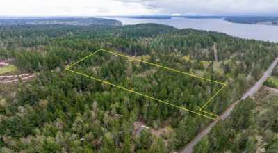 Residential Land For Sale in Lakebay, Washington