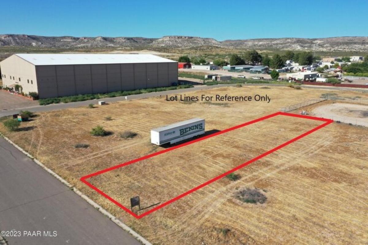 Picture of Residential Land For Sale in Camp Verde, Arizona, United States