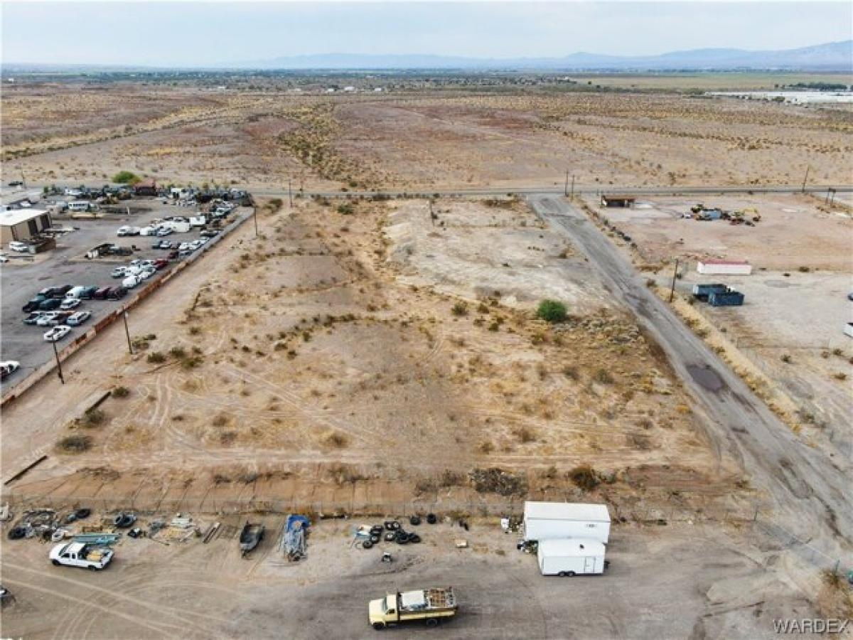 Picture of Residential Land For Sale in Fort Mohave, Arizona, United States