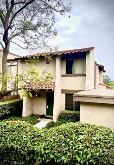 Home For Sale in Anaheim, California