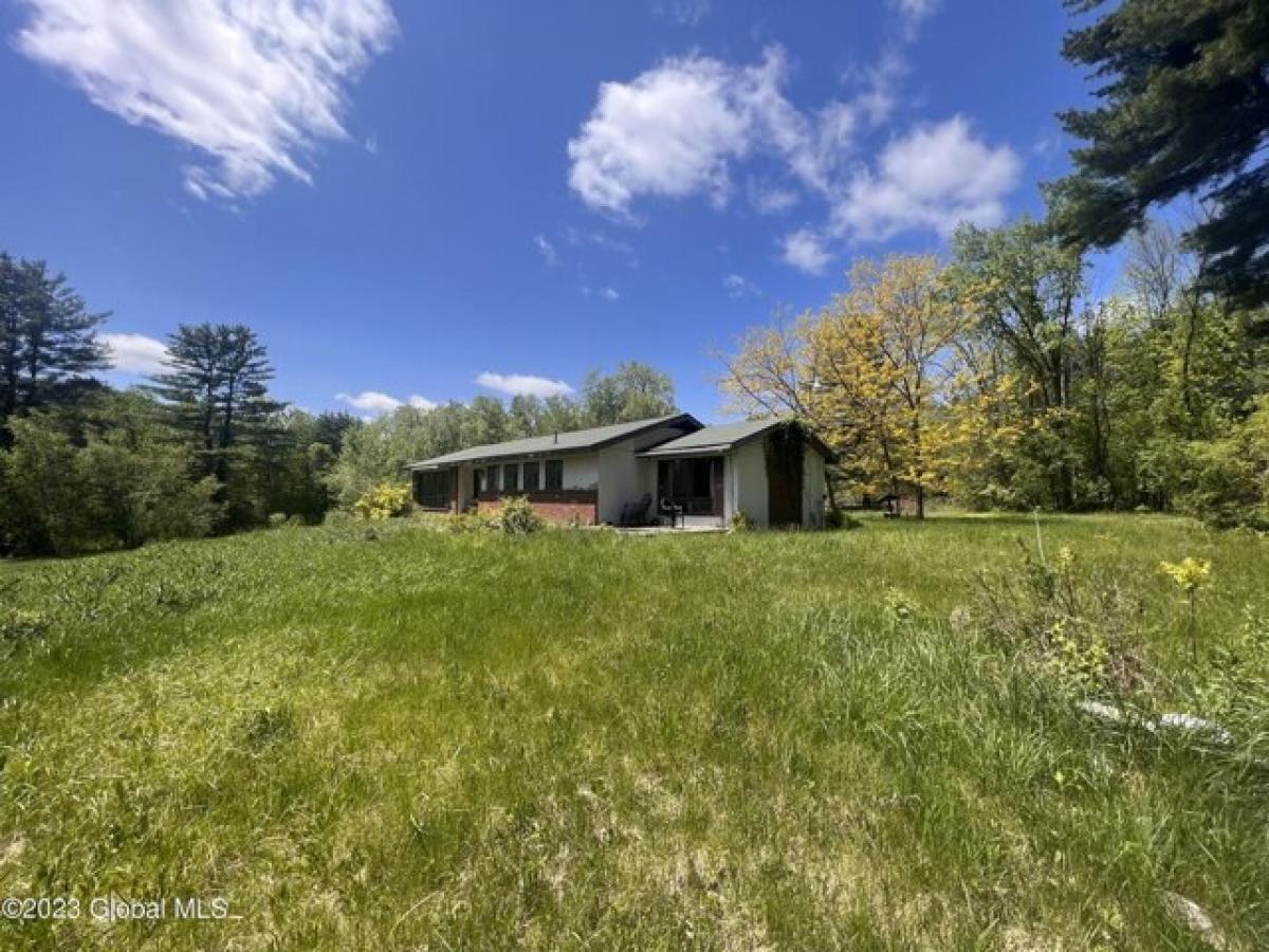 Picture of Home For Sale in Ballston Spa, New York, United States
