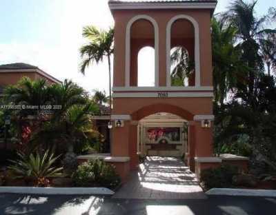 Home For Sale in Hialeah, Florida