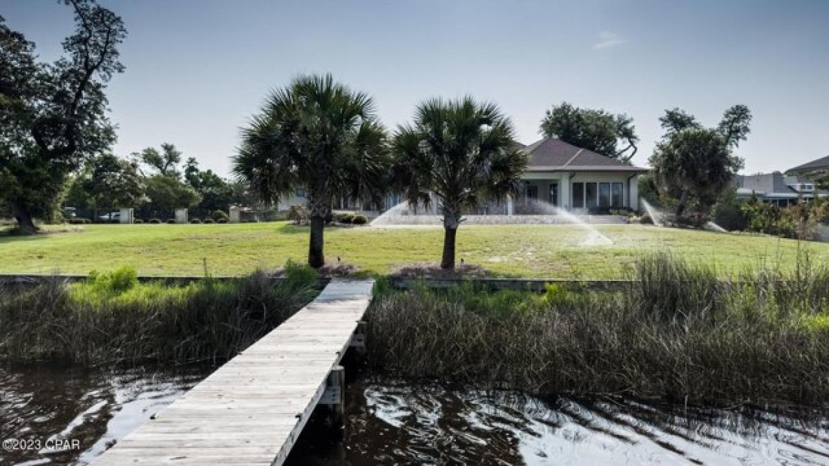 Picture of Home For Sale in Lynn Haven, Florida, United States