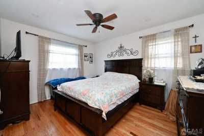Home For Rent in Fords, New Jersey